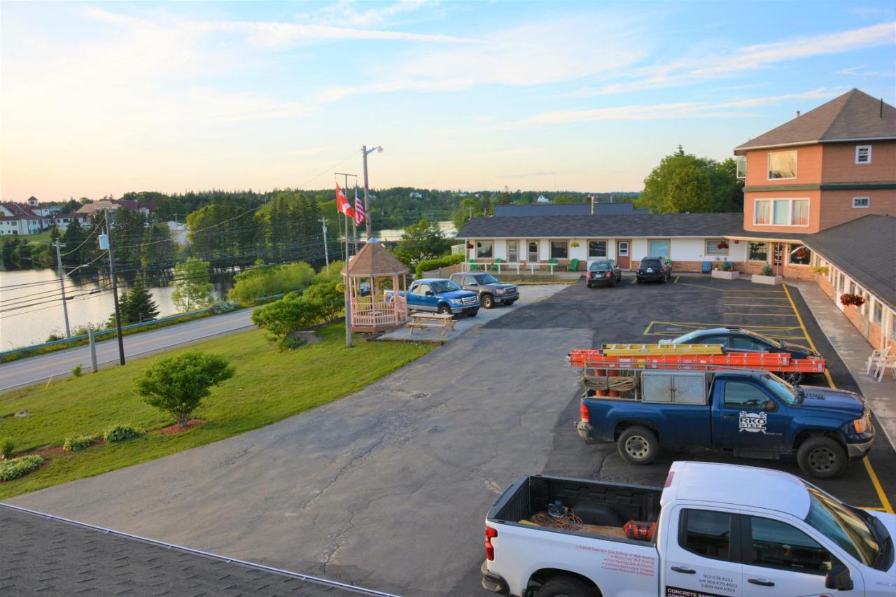 Novastar Motel On The Lake Yarmouth Esterno foto